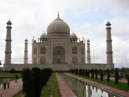 インド人気分　サリー・パンジャビドレスレンタル